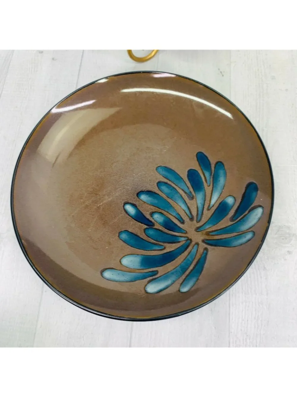 Pier 1 One BLUE MUM Stoneware Off Center On Brown Coupe Lunch Salad Plates Set 5